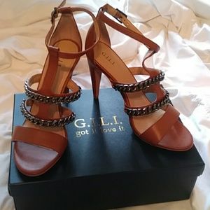 NEW!!! Women's G.I.L.I sandals